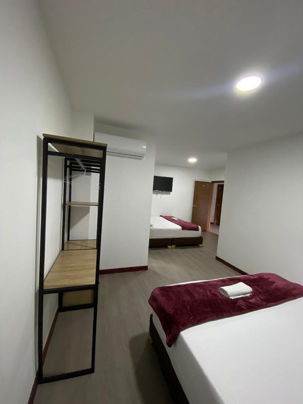 Hotel Gallery By 70 Меделин Екстериор снимка
