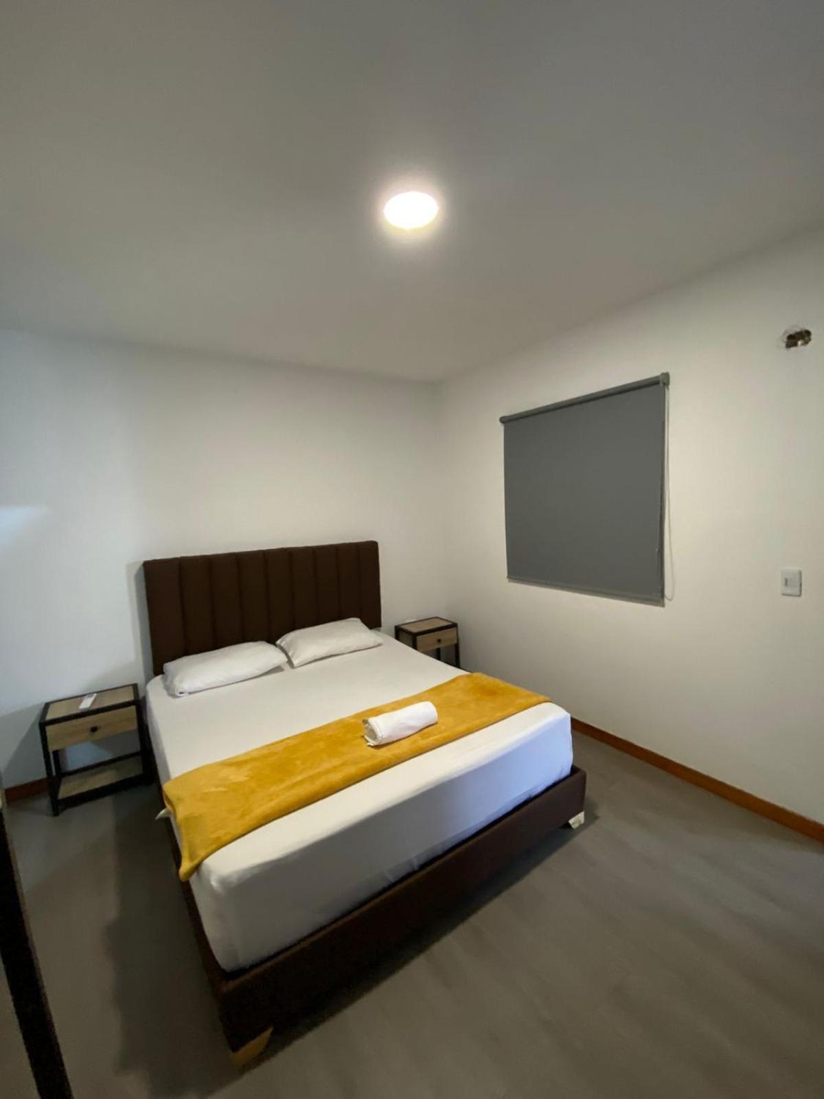 Hotel Gallery By 70 Меделин Екстериор снимка